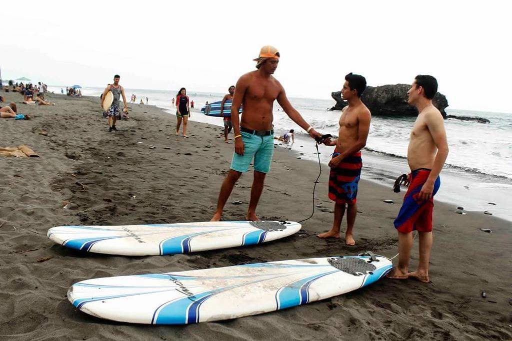 El Sunzalito Hotel La Libertad Luaran gambar